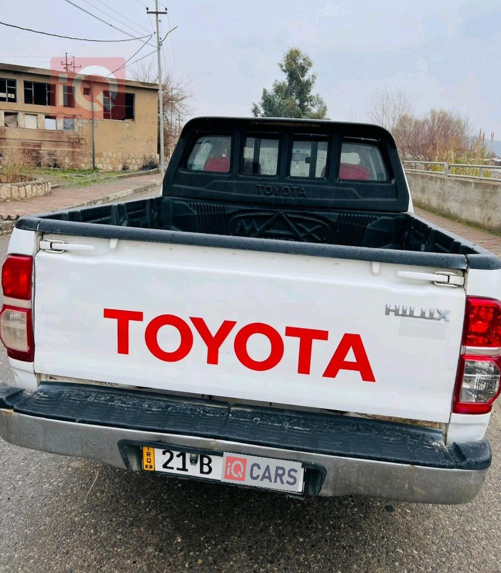 تۆیۆتا هایلۆکس